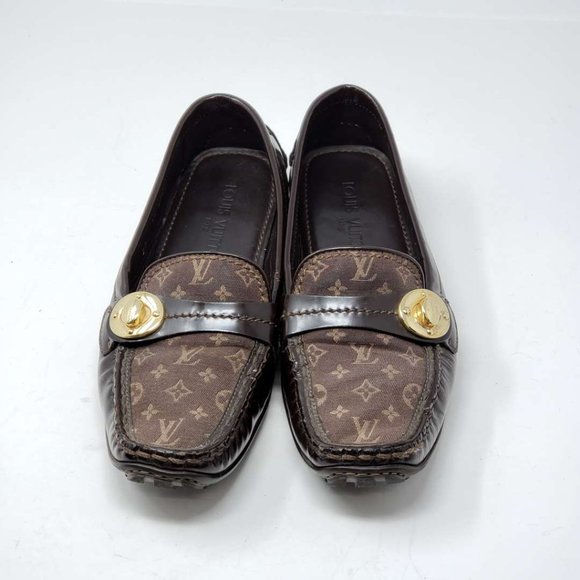 100% Authentic Louis Vuitton Monogram Flat Shoes - Picture 2 of 10